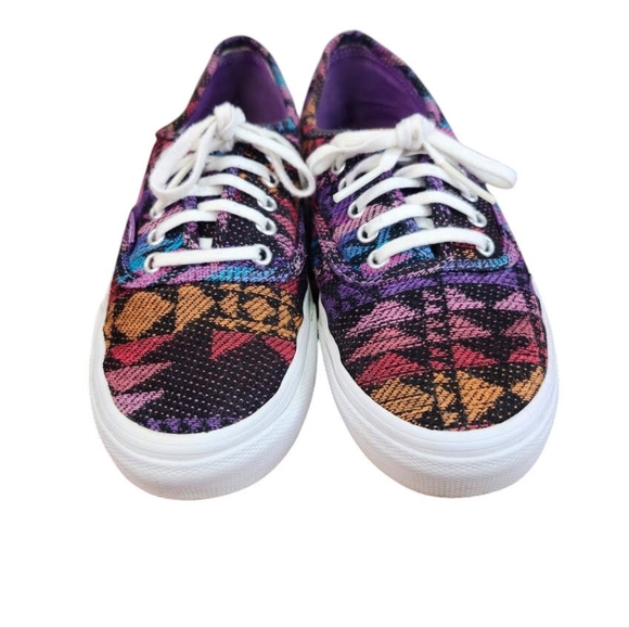 Vans Aztec Abstract Print Shoe (W7, M5.5) - Picture 2 of 7